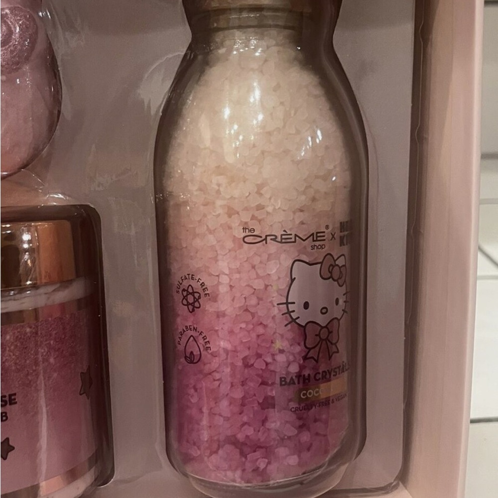 New Hello kitty limited edition lovely luxury bath spa kit - Picture 10 of 13